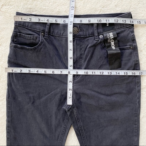 Express High Rise Bell Crop Gray Jeans size 2 - Picture 5 of 10